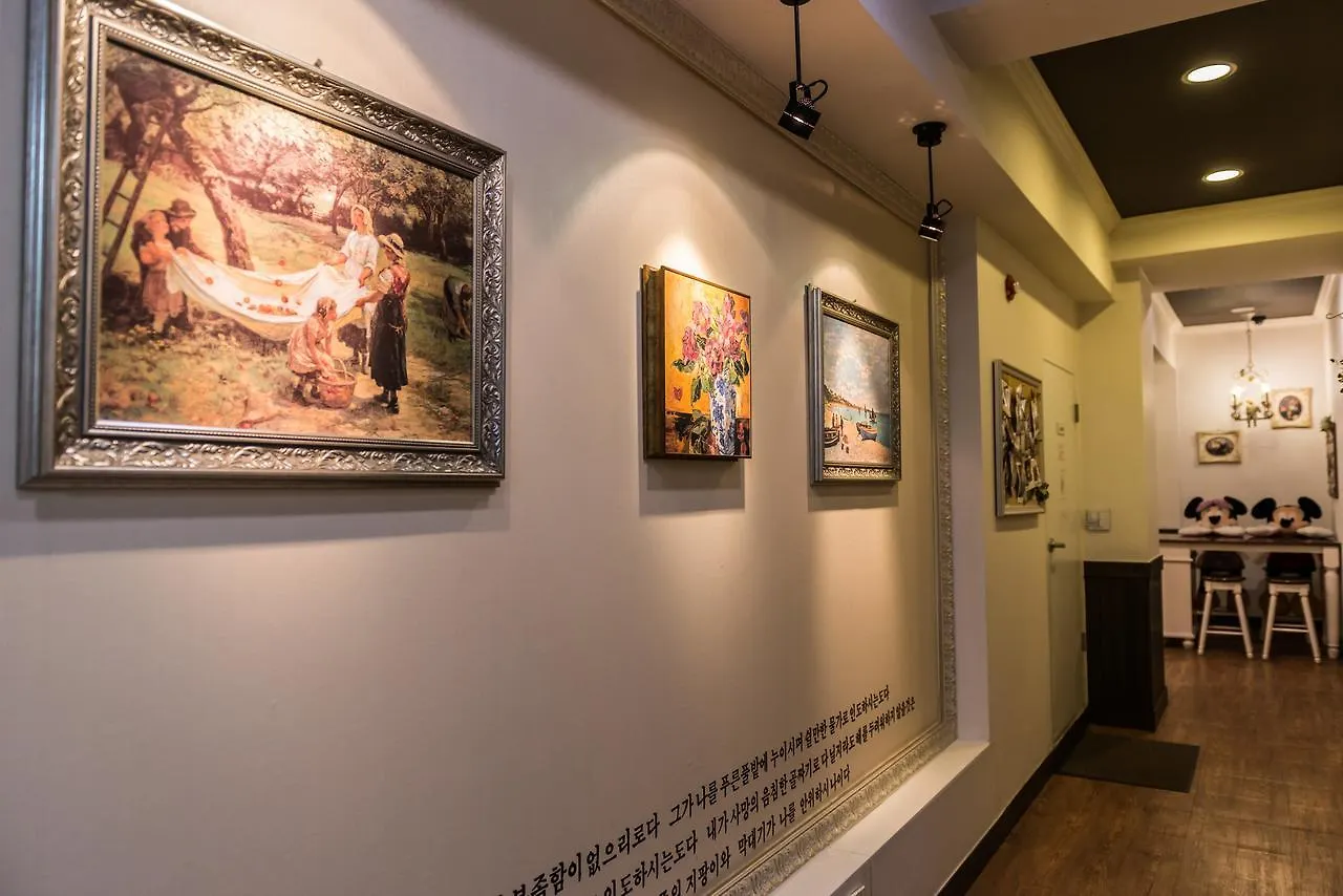 Funstay Inn Guesthouse Busan Guest house