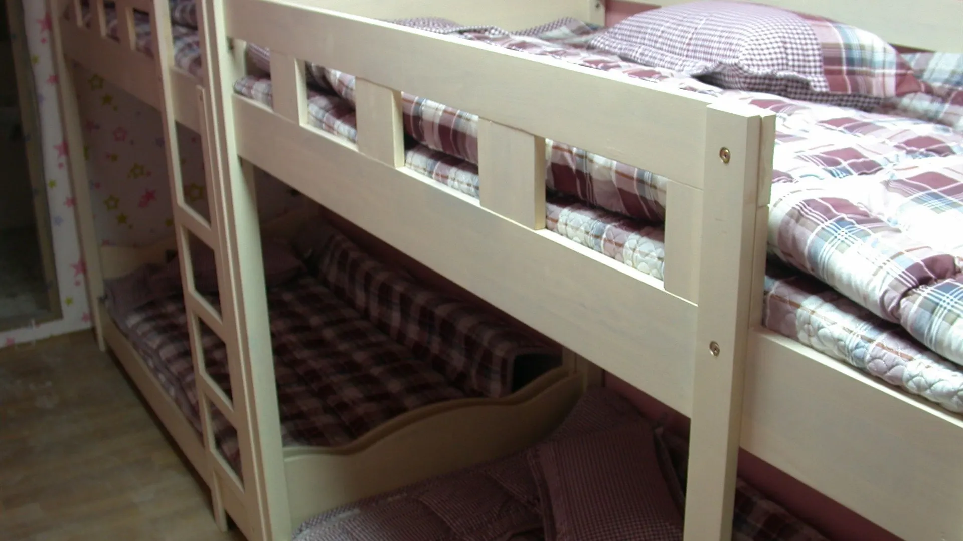 Funstay Inn Guesthouse Busan