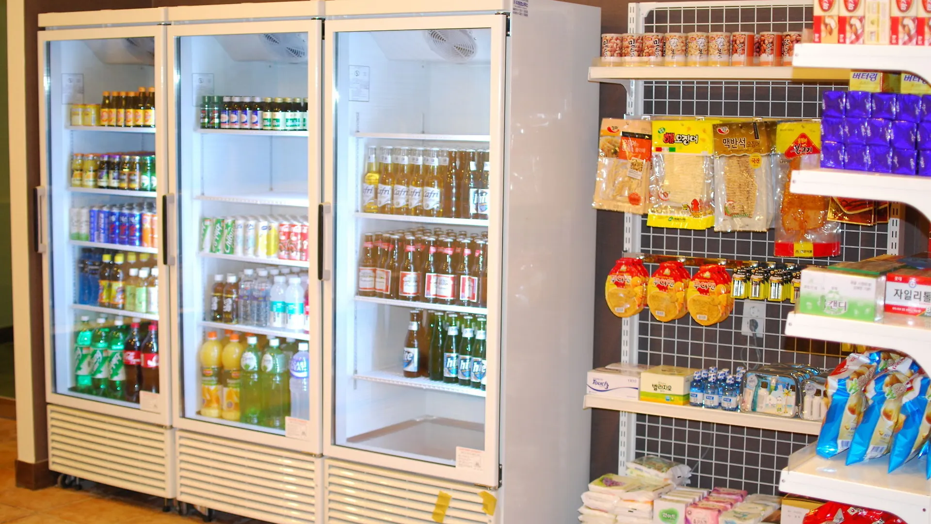 Funstay Inn Guesthouse Busan